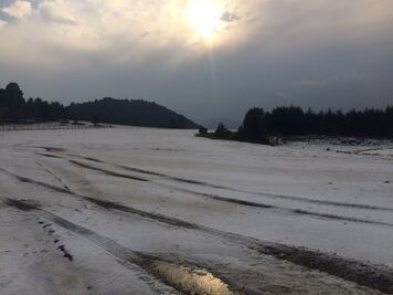 Granizo "pinta" Tres Marías de blanco