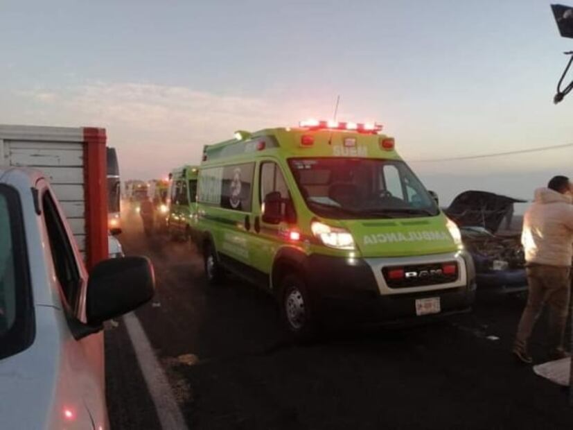 Choque múltiple en la Toluca- Naucalpan; reportan muertos y decenas de heridos, FOTOS