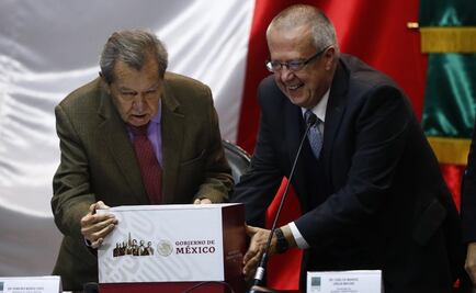 AMLO busca gasto de 5.7 billones de pesos para 2019