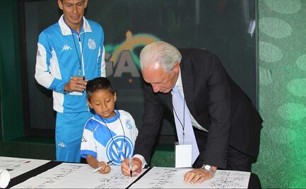 Acusan de corrupción a expresidente de la Liga MX