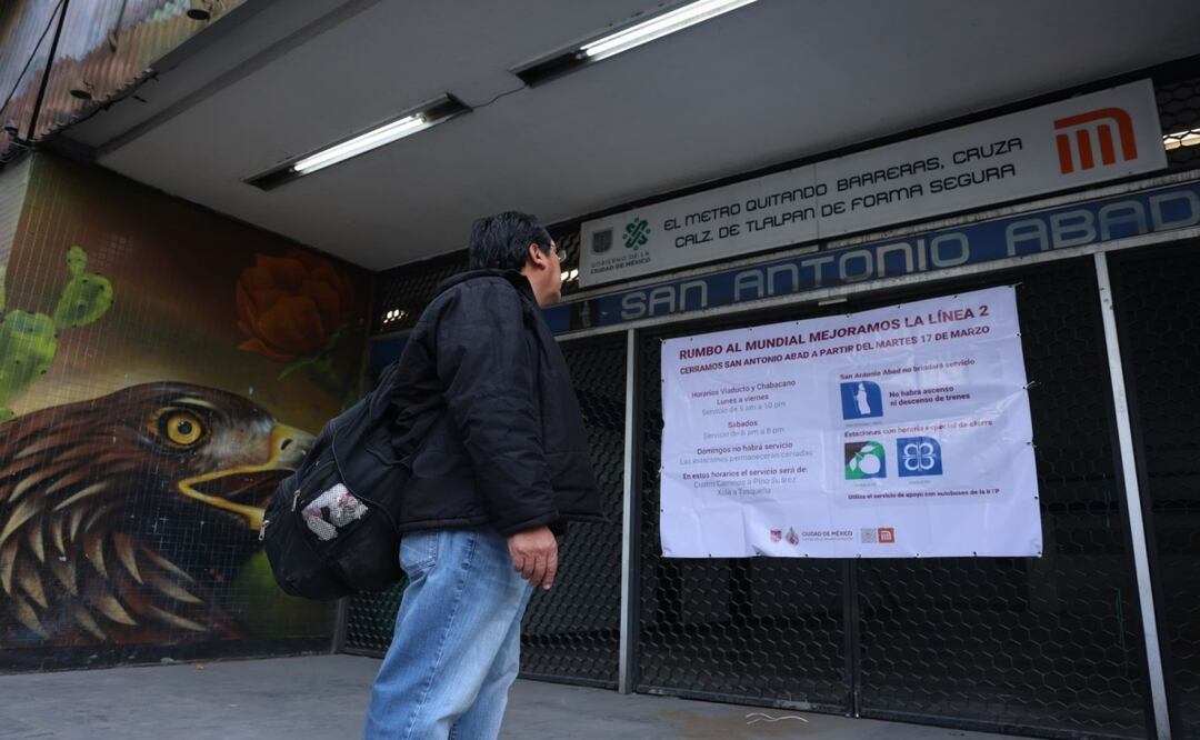 Usuarios molestos por cierre de San Antonio Abad en Línea 2; denuncian falta de aviso y largas caminatas. Foto: Luis Camacho