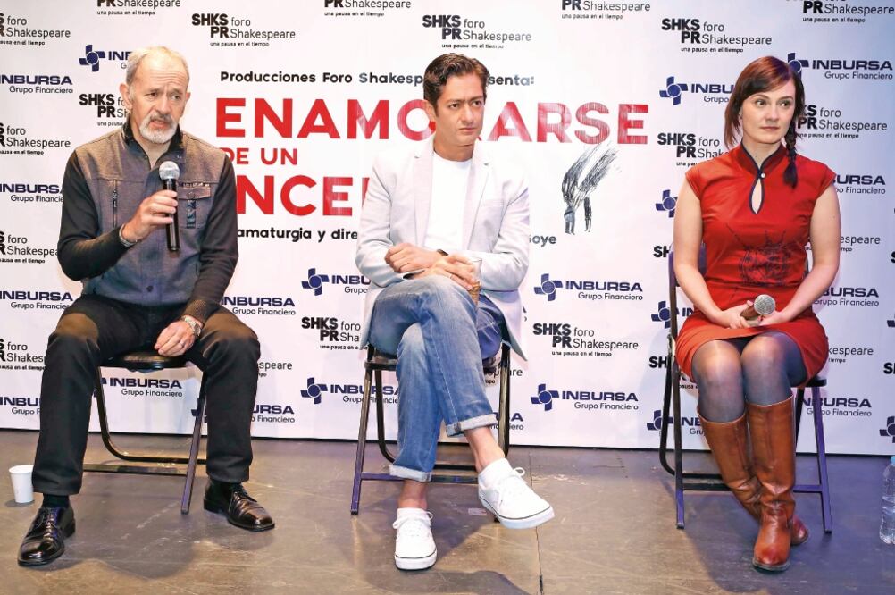 Los actores, en la presentación de la tercera temporada (AGUSTÍN SALINAS. EL UNIVERSAL)