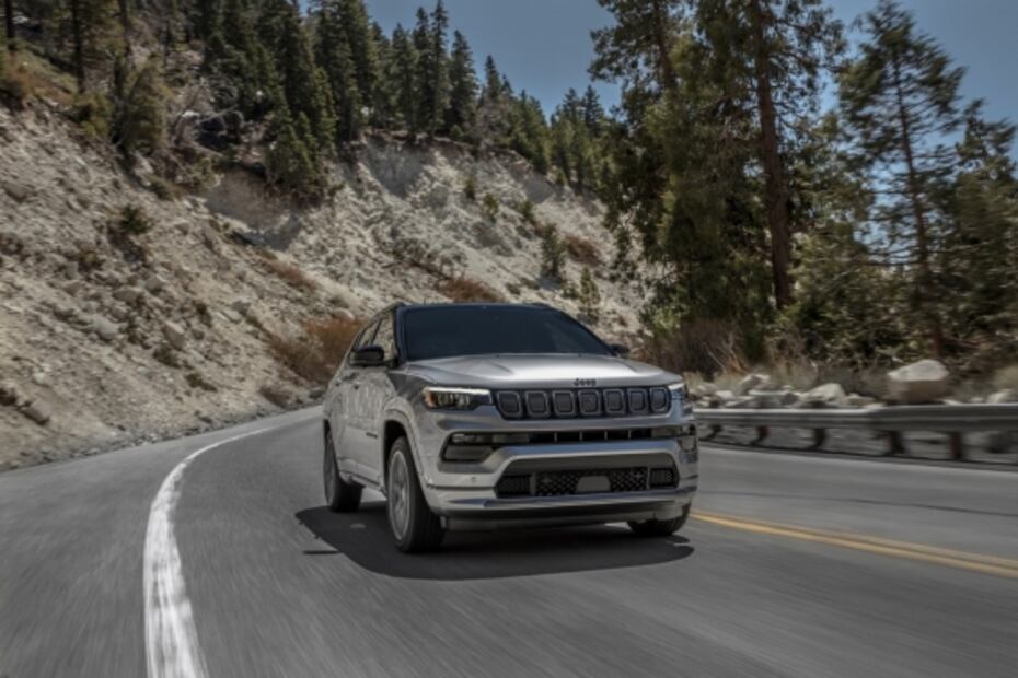 Reconoce J.D Power a Jeep como marca mejor evaluada en 2021 por sus consumidores