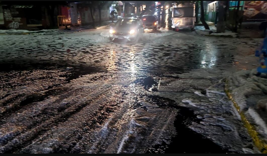 Caída de granizo y lluvias el día de ayer jueves activaron la alerta amarilla en ocho alcaldías de la Ciudad de México, el 3 de julio de 2025. Foto: especial