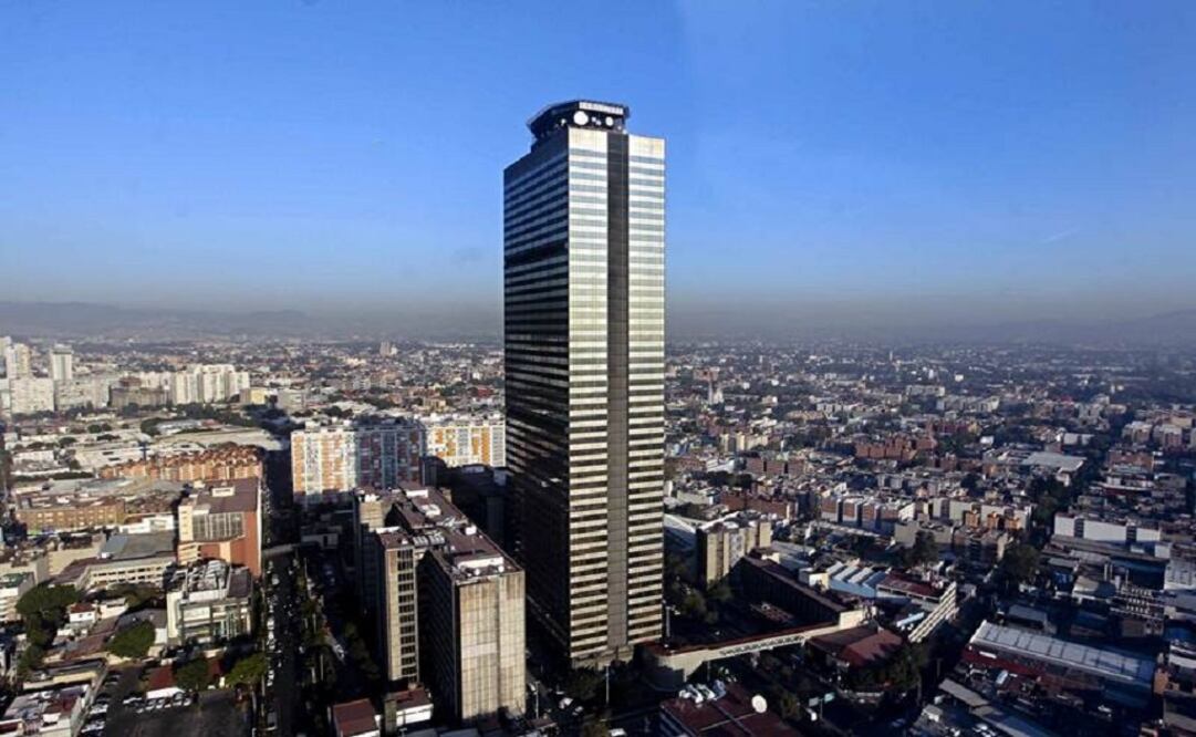 The government is also working with the firm to analyze specific cases where taxes may inhibit Pemex from making investments. (Photo: Archive/El Universal)      