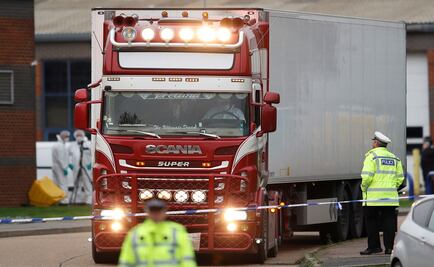 39 bodies found in truck container in Essex, England