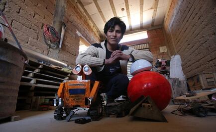 Genio de la robótica prefiere humilde taller a la universidad