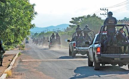 Detienen a 13 presuntos integrantes del CJNG y aseguran 3 inmuebles en Guanajuato