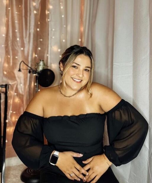 Traduce "Gatita" de Bellakath al inglés y se viraliza en TikTok