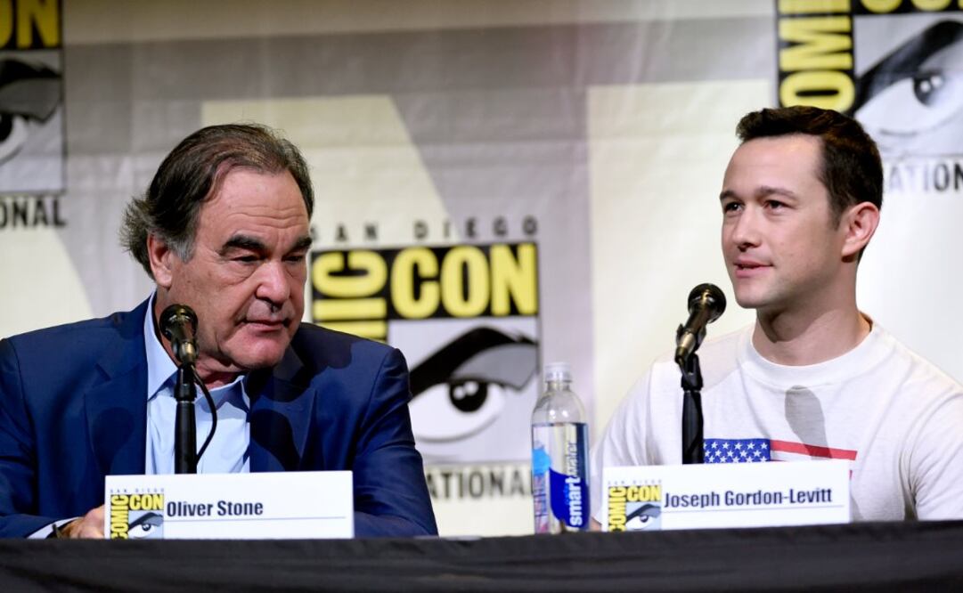 Oliver Stone y Joseph Gordon-Levitt comentaron su trabajo en "Snowden" FOTO: AP