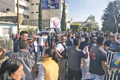 Vendedores del tianguis de San Juan violan acuerdos