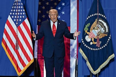 Casa Blanca amplía lista de países con prohibiciones y restricciones de viaje a Estados Unidos