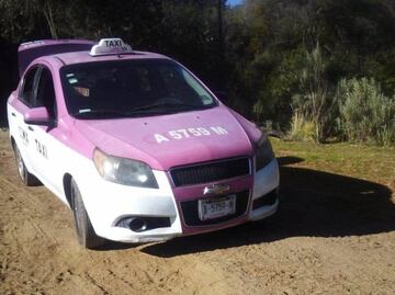 Encuentran dos cadáveres en cajuela de taxi abandonado en Tlalpan
