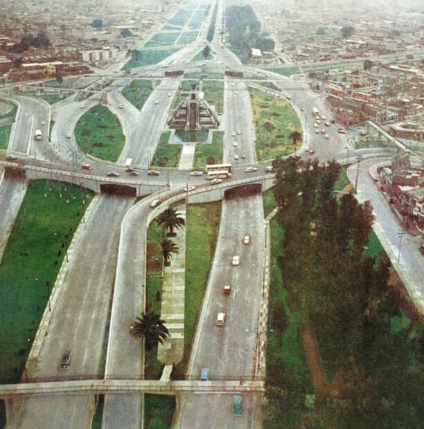 Insurgentes, la avenida que creció con la CDMX