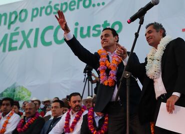 Hernández Deras toma protesta como dirigente de la CNC