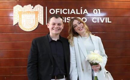 El amor une a Rusia y Ucrania: pareja se casa en Tijuana