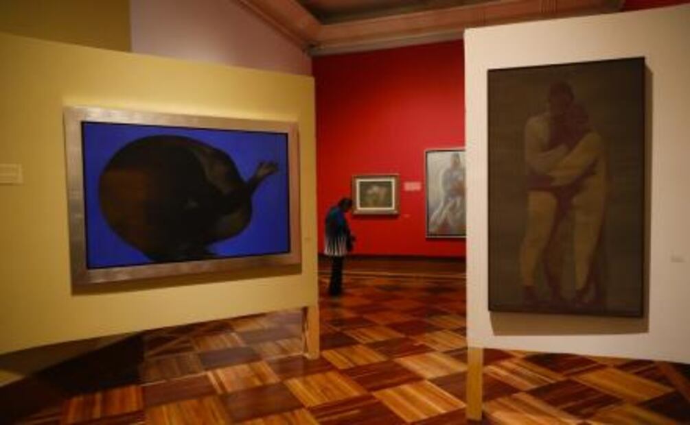 Exposición revela proceso creativo del pintor Ricardo Martínez