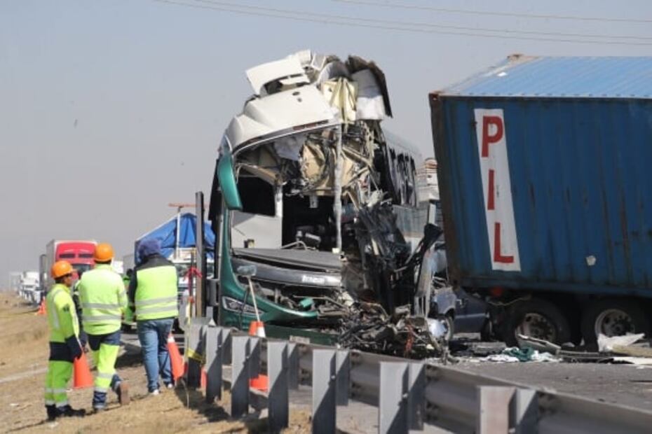 Choque en Lerma- Zitácuaro: Estas son las cifras oficiales del terrible accidente múltiple, FOTOS