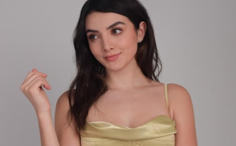 Ana Pau Castell se divide entre una historia de época y una divertida comedia