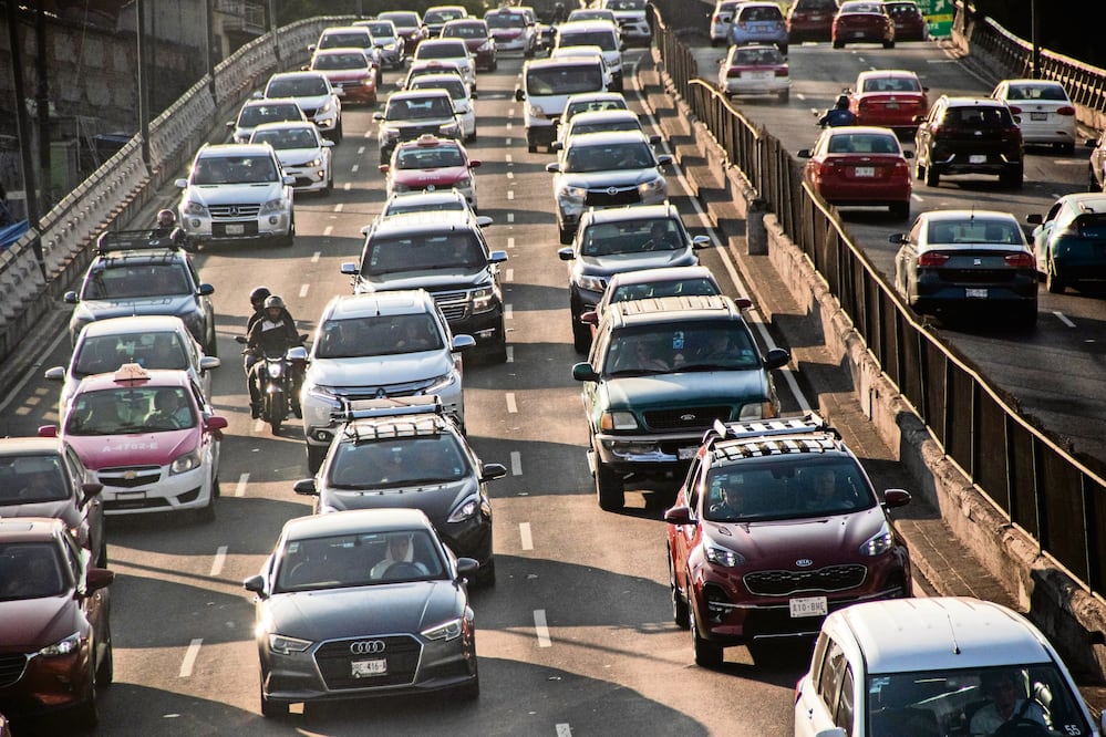 El secretario precisó que actualmente se hace uso del programa vigente de fotocívicas, con sanciones cívicas para placas. (Foto: ARCHIVO/ EL UNIVERSAL)