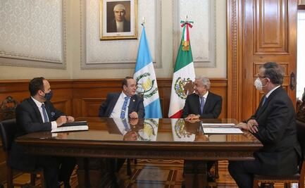 México y Guatemala acuerdan atender desafío de migración irregular