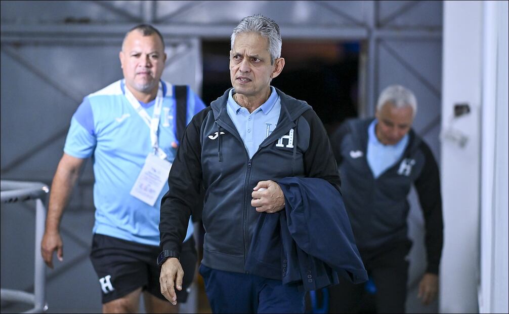 Reinaldo Rueda, técnico de Honduras, lanza mensaje a México: Hay que ser humildes en la grandeza - Foto: Imago7