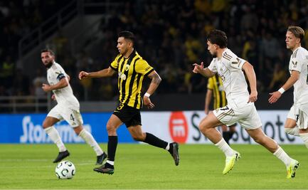 Orbelín Pineda brilla con par de asistencias en la goleada del AEK Athens al Aberdeen en la UEFA Conference League