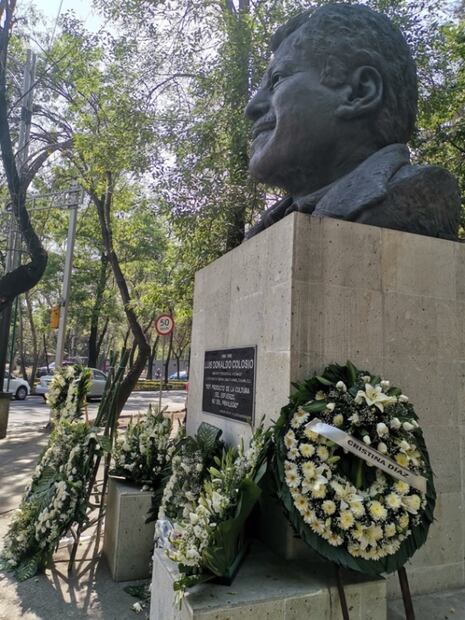 El busto de Colosio en Polanco, al que solo le llevan flores tres veces al año