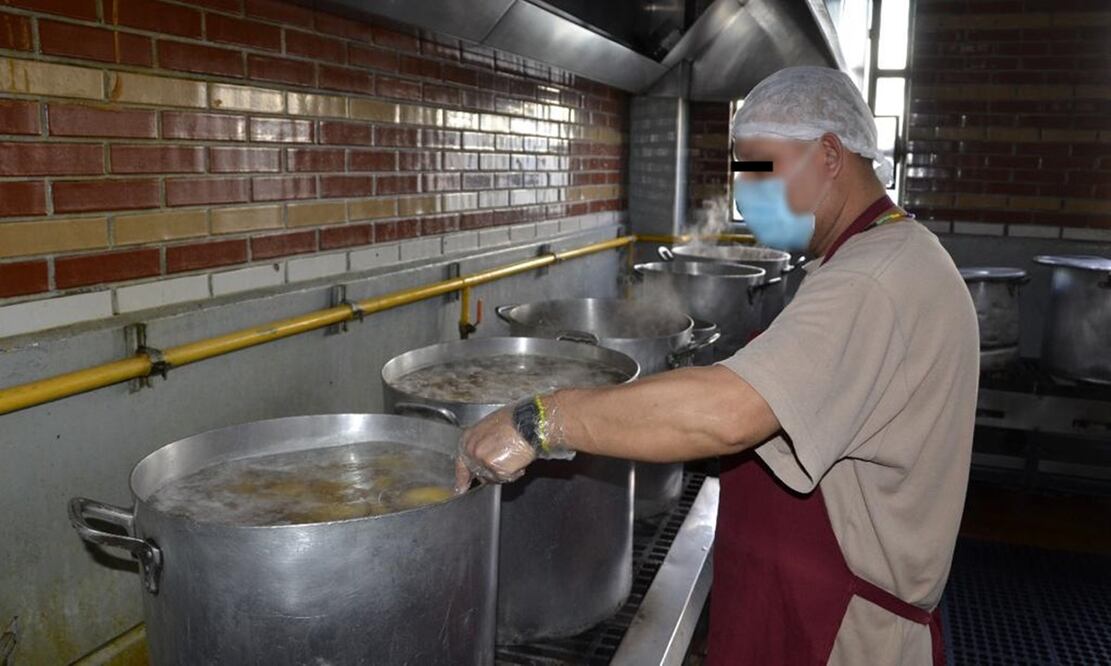 Será la cena del 24 y el 31 de diciembre para los 34 mil 700 internos FOTO: Especial/ EL UNIVERSAL/