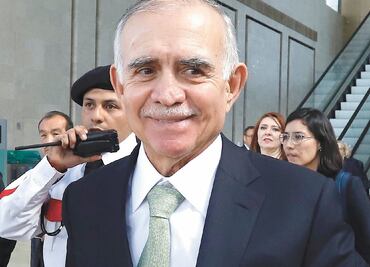 Crea AMLO gabinete para crecimiento económico
