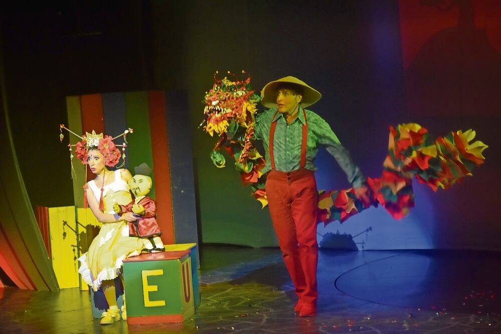 Mario Iván presenta los domingos su obra “Que dejen toditos los sueños abiertos” en el Teatro Hidalgo con el repertorio de Cri-Cri Foto: Armando Pereda EL UNIVERSAL