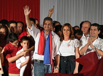 El conservador Mario Abdo Benítez gana elecciones en Paraguay
