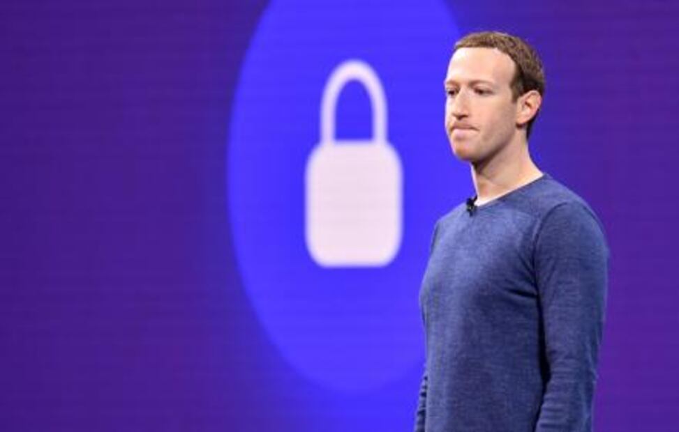Parlamento británico vuelve a citar a Zuckerberg