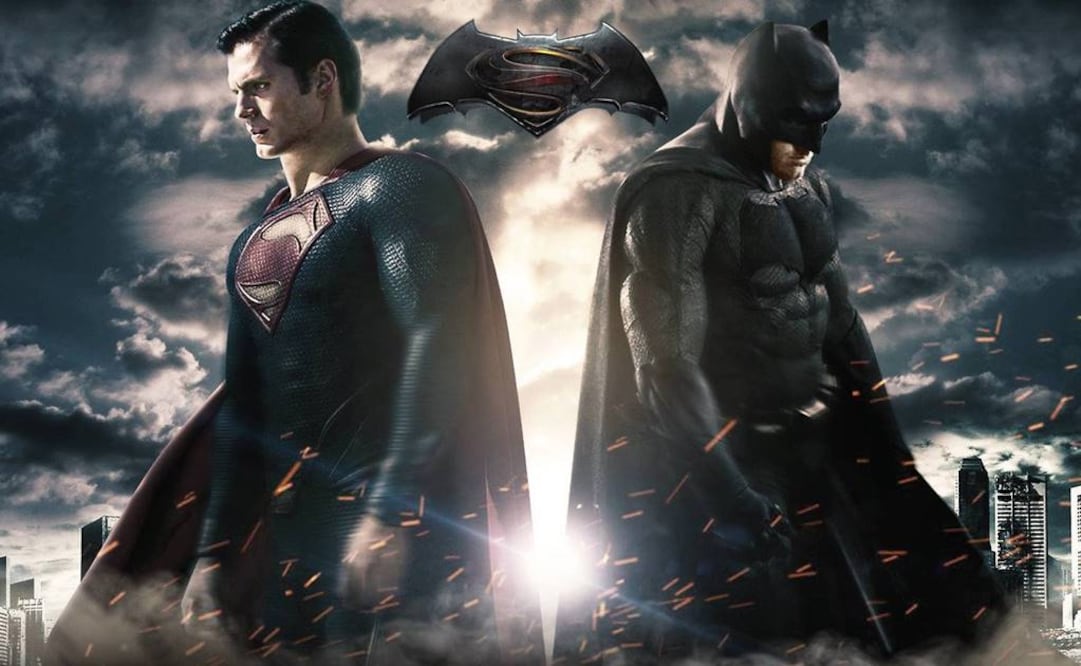 “Clark Kent” y “Bruce Wayne” asistirán a la alfombra roja que se llevará a cabo en el Auditorio Nacional. (FOTO: Especial)