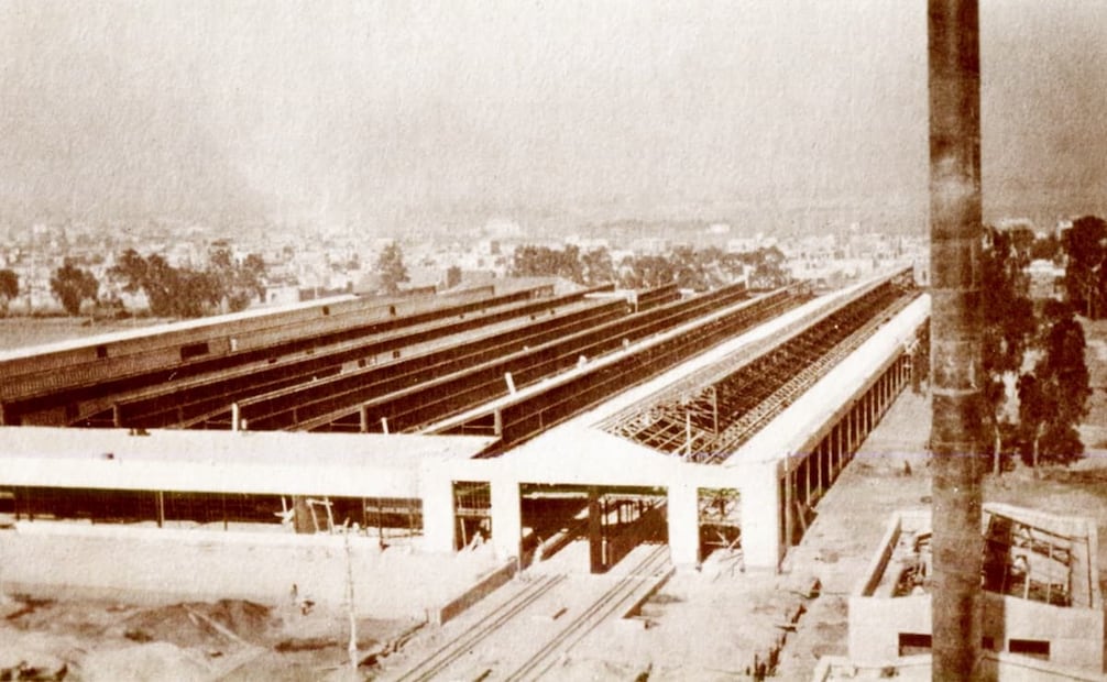 Vista aérea de la planta La Villa en construcción, en 1932, previo a su inauguración. Libro “60 años de Ford en México”.