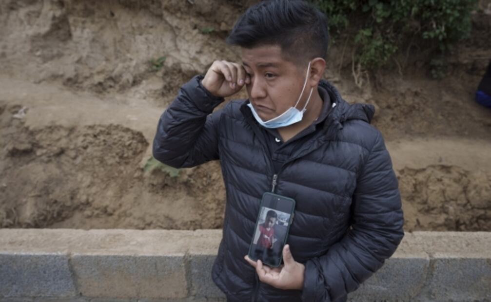 "Sólo queremos saber si está vivo o muerto": familia de guatemalteco desaparecido en México tras accidente de tráiler