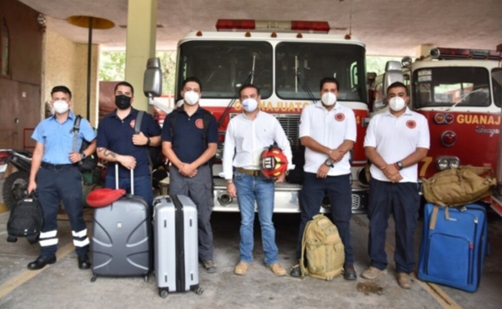 Mexican firefighters help battle California wildfires