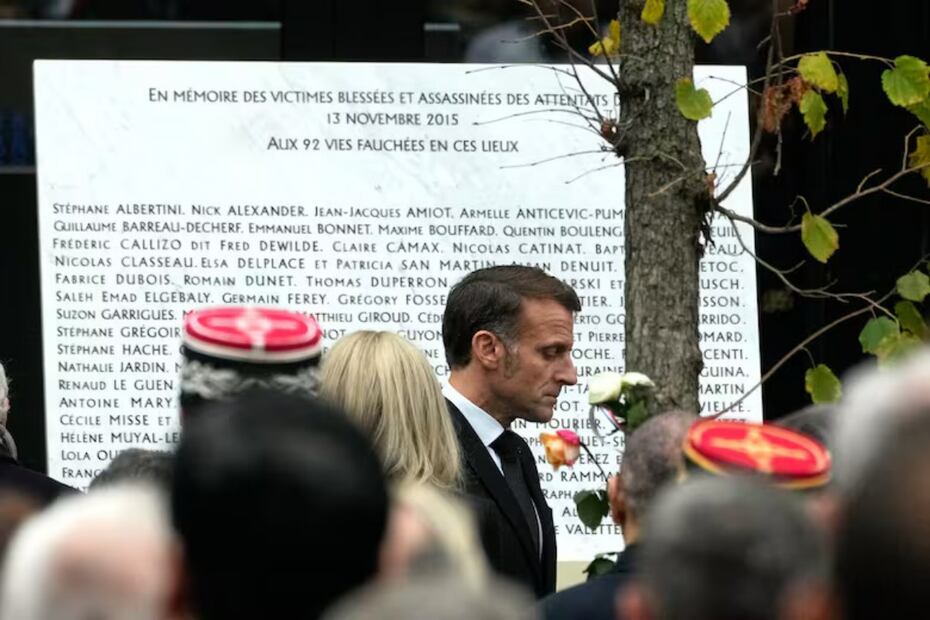 Paris conmemora el décimo aniversario del atentado de París (13/11/2025). Foto: LA NACION