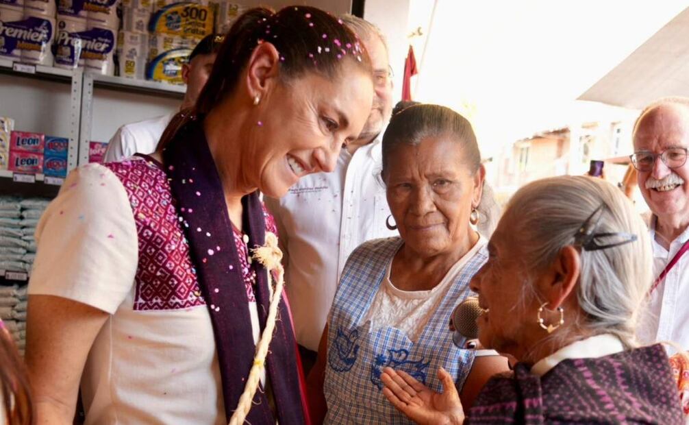 Claudia Sheinbaum Pardo en San Ángel Zurumucapio por la inauguración de  Tiendas del Bienestar, el 8 de febrero del 2025. Foto: X @Claudiashein