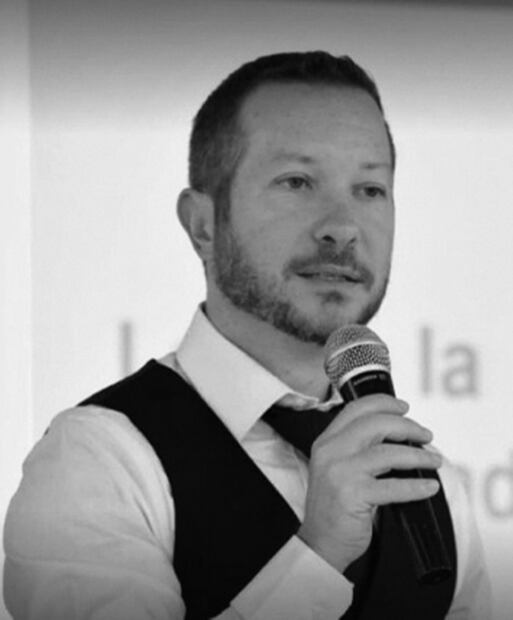 Eleazar Gómez: borrón ¿y carrera nueva?