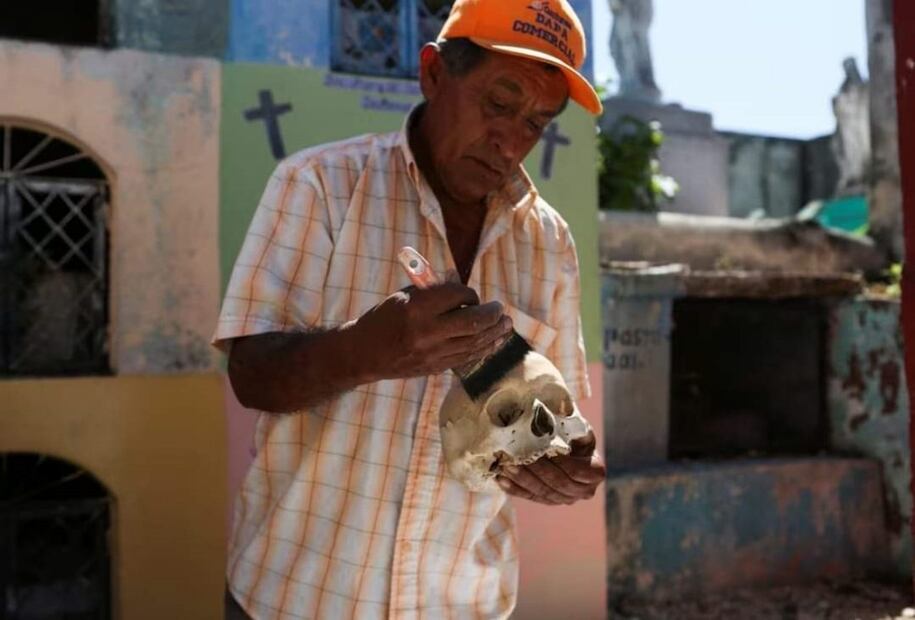 “Limpieza de los Santos Restos” en Campeche, 28 de octubre de 2024. Foto: Jazmin Rodríguez