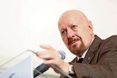 "Escuelas no ayudan a combatir adicciones"