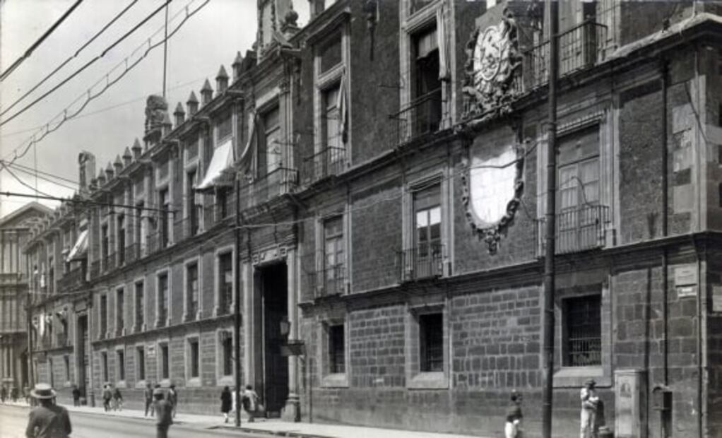 La polémica de estudiantes contra muralistas en 1924