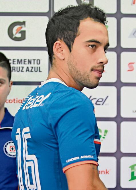 El zaguero dice que el equipo azul busca mejoría en el accionar (ÁLVARO PAULIN. IMAGO7)