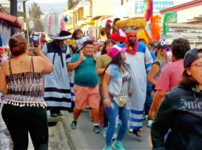 Tlayacapan, la cuna del chinelo realiza su carnaval