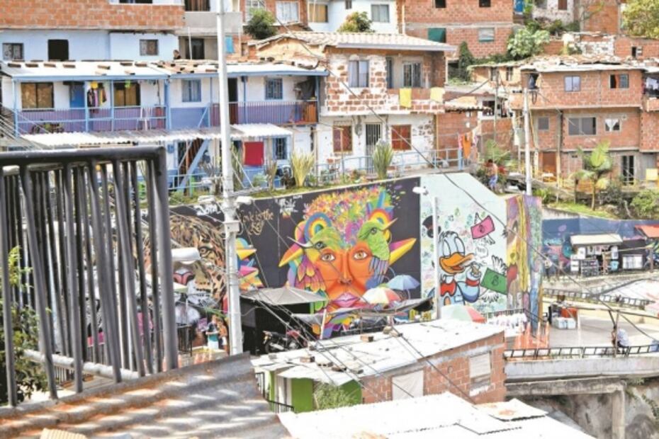 Grafitour en Medellín: arte tras la guerra