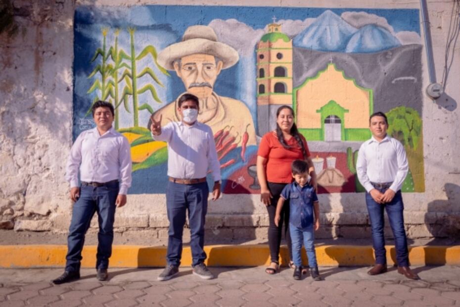 Murales comunitarios: una campaña electoral diferente en Palmar de Bravo, Puebla