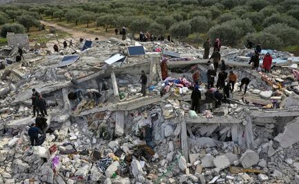 Terremoto Turquía: Edificios colapsados y personas bajo escombros en segundo sismo de 7.8 VIDEOS