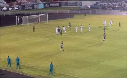 Jürgen Damm debuta con gol y besa el escudo del América