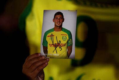 Gobierno argentino pide a Francia y Reino Unido seguir la búsqueda de Emiliano Sala